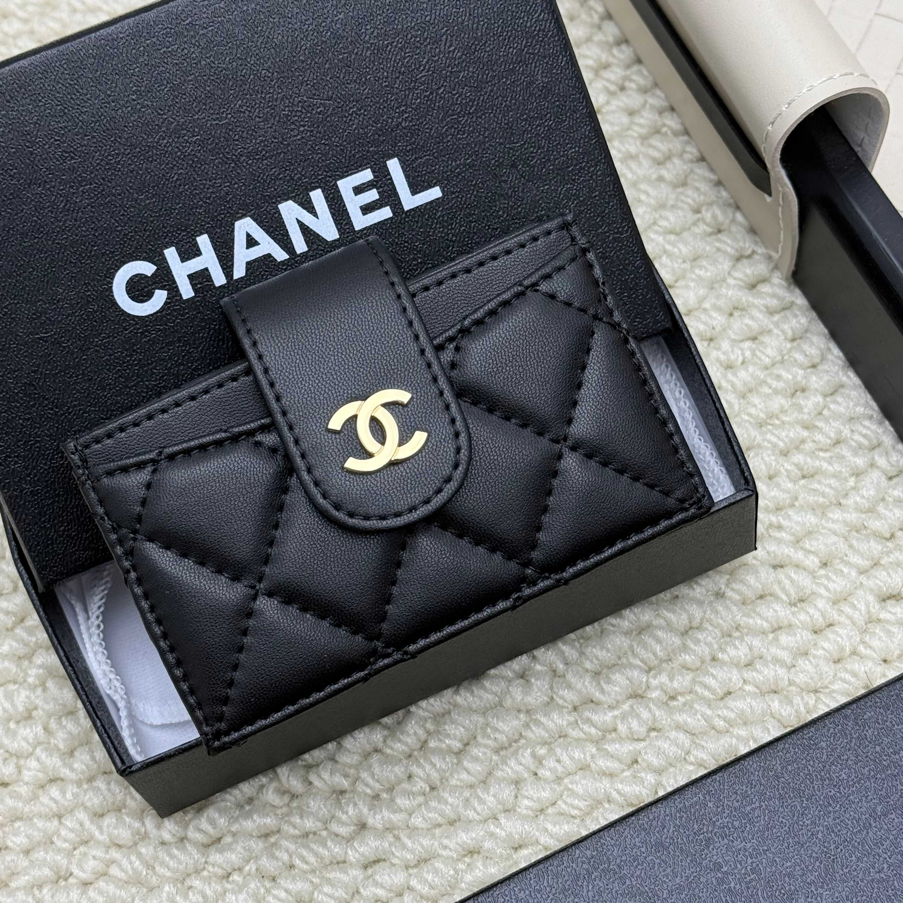 シャネル「Chanel」シャネル アコーディオンカードケース / カードホルダー