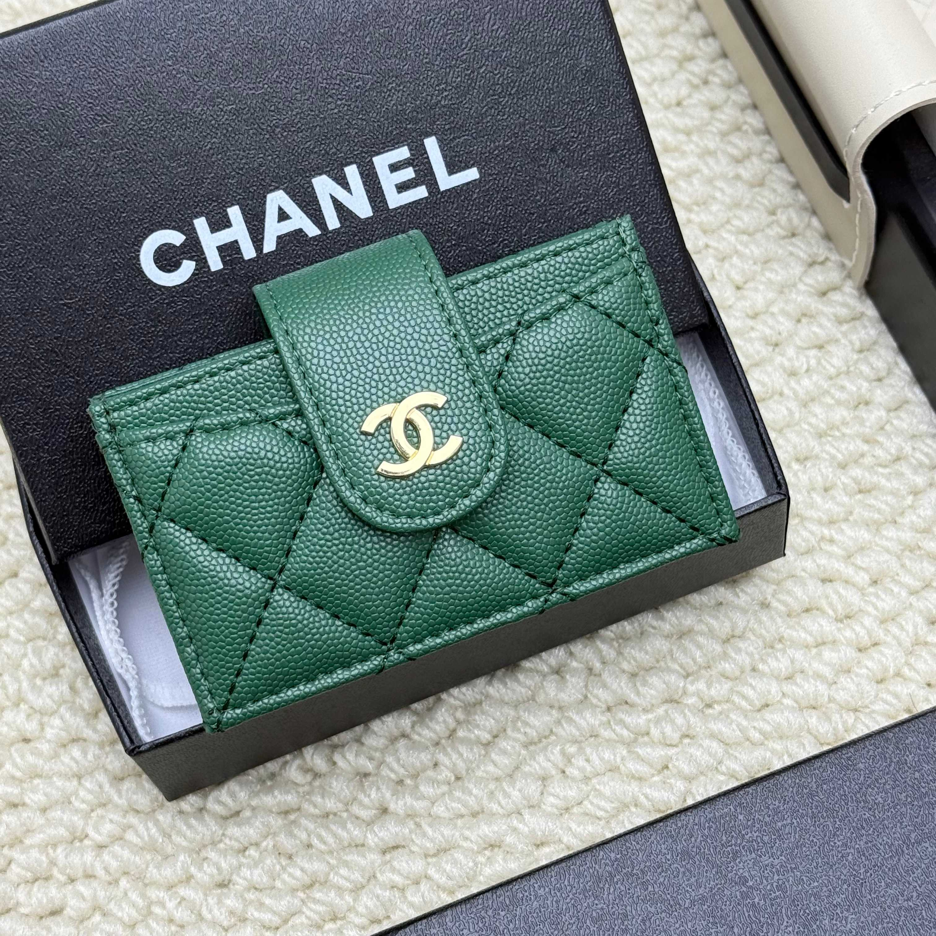 シャネル「Chanel」シャネル アコーディオンカードケース / カードホルダー