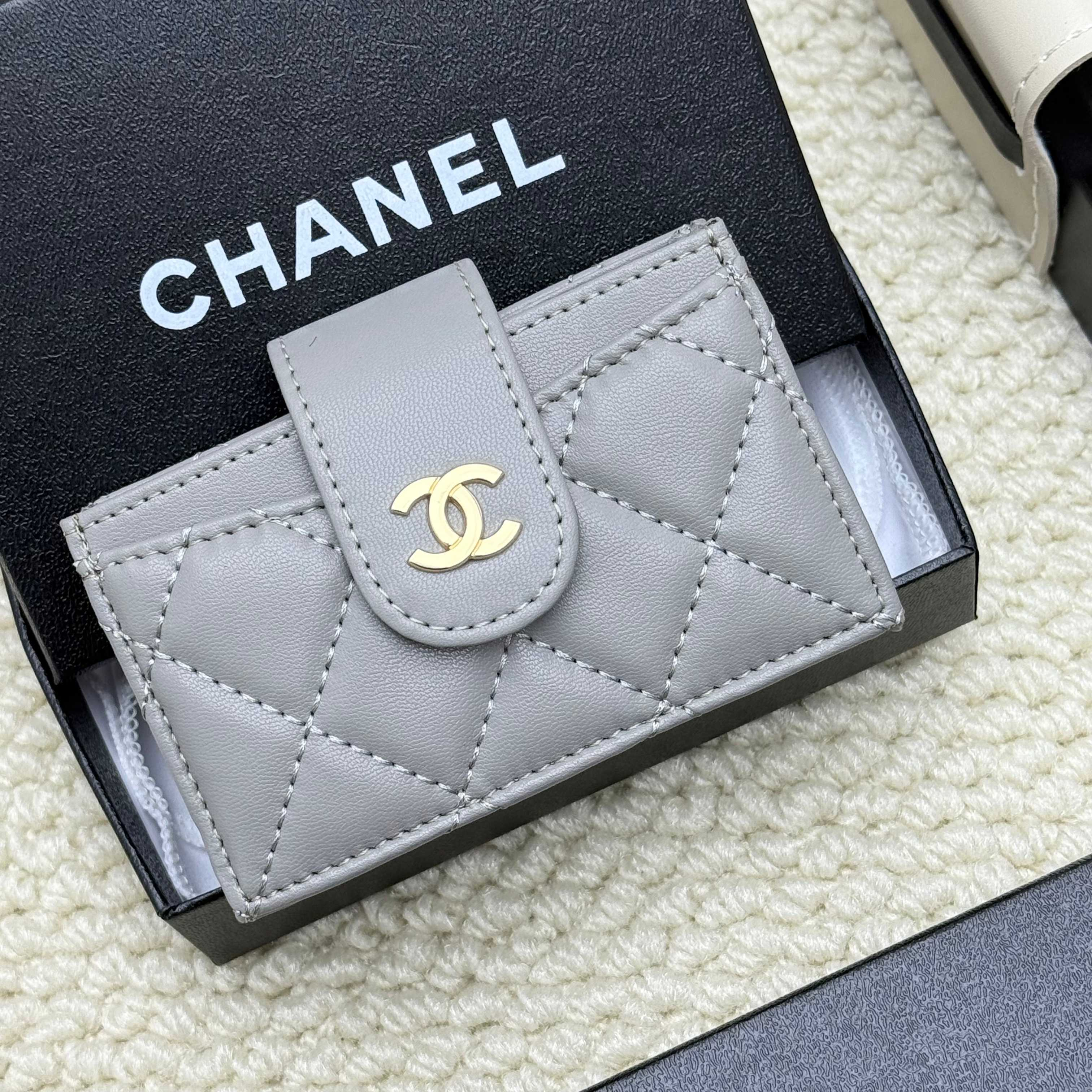 シャネル「Chanel」シャネル アコーディオンカードケース / カードホルダー