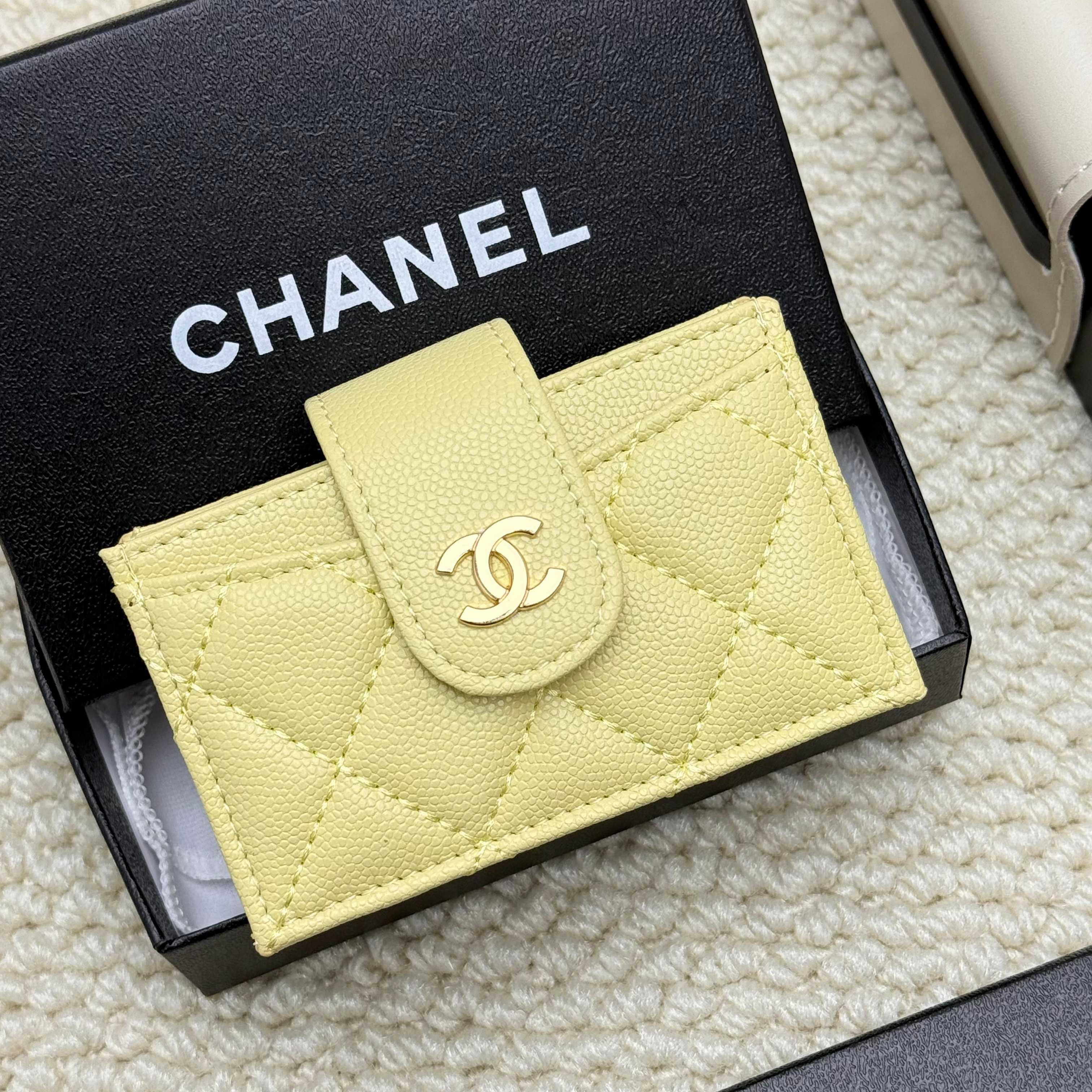 シャネル「Chanel」シャネル アコーディオンカードケース / カードホルダー