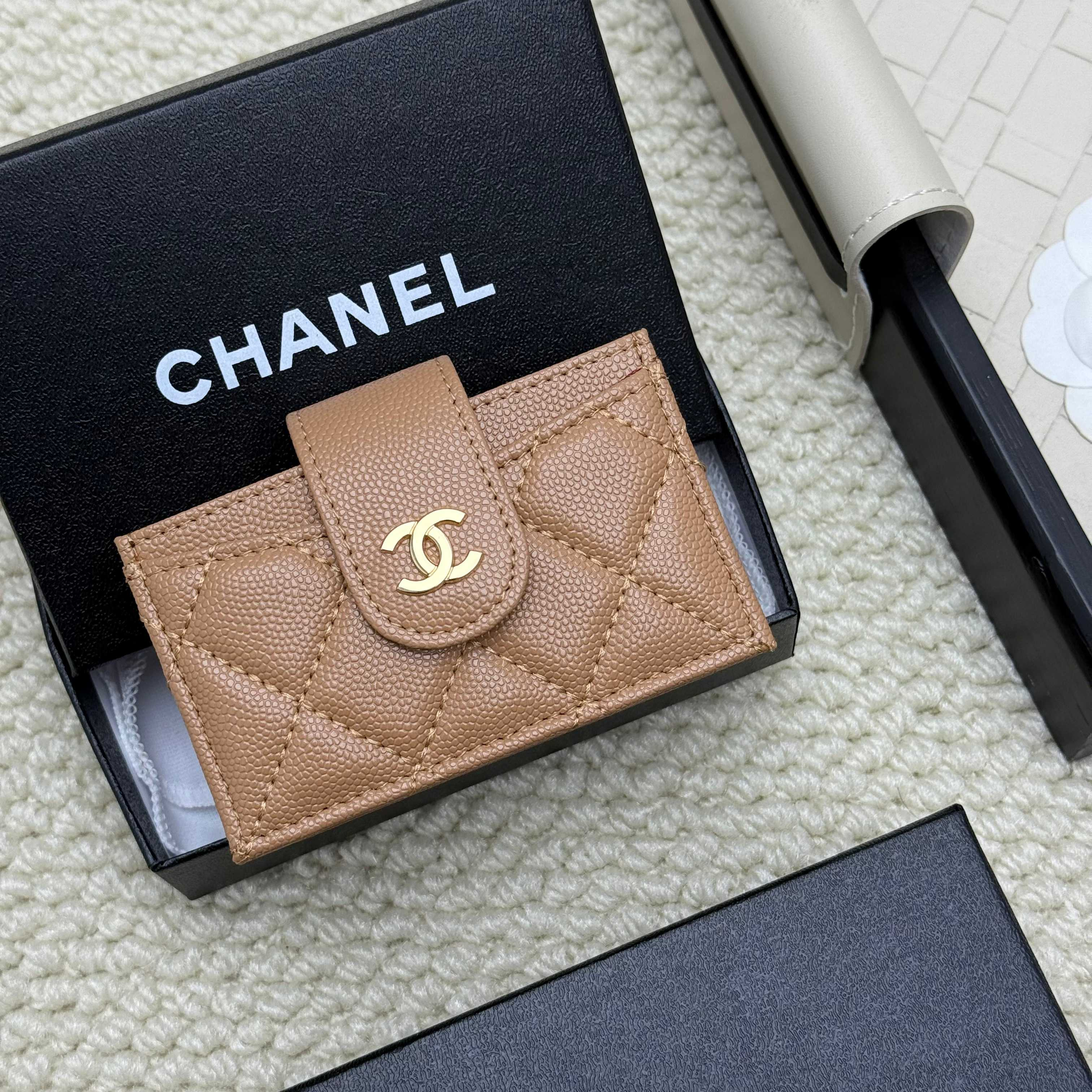 シャネル「Chanel」シャネル アコーディオンカードケース / カードホルダー