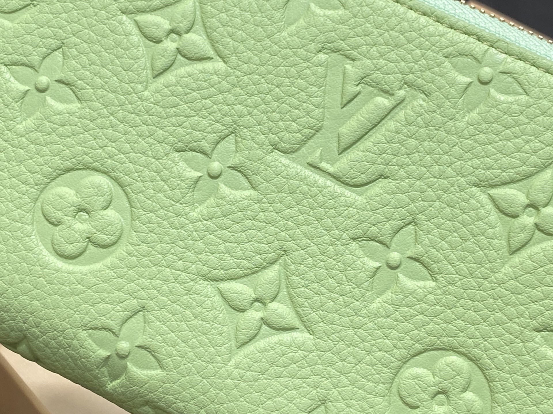 ルイ・ヴィトン「Louis Vuitton」ルイ·ヴィトン ジッピー ウォレット  / 長財布