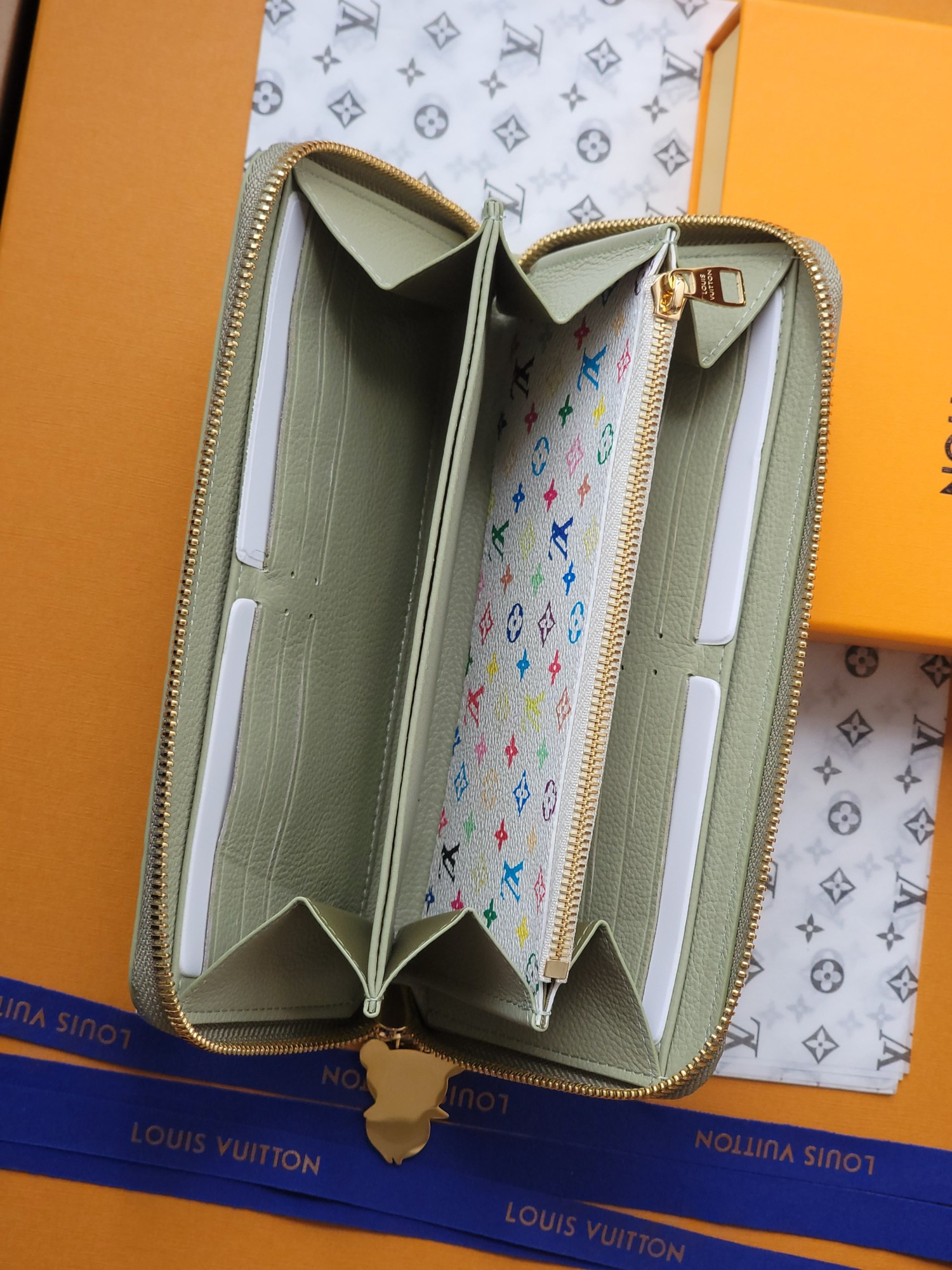 ルイ・ヴィトン「Louis Vuitton」ルイ・ヴィトン LV×TM ジッピーウォレット / 長財布