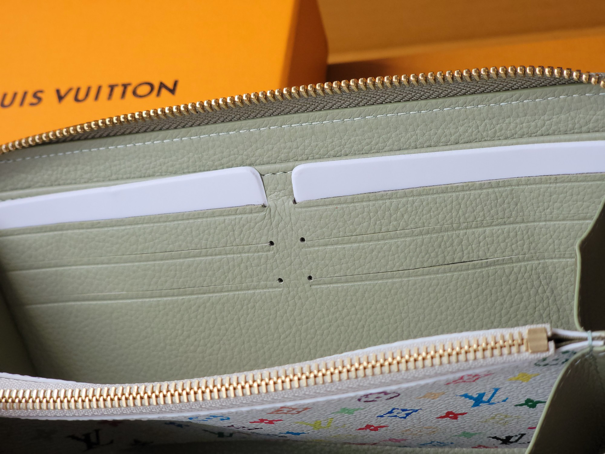 ルイ・ヴィトン「Louis Vuitton」ルイ・ヴィトン LV×TM ジッピーウォレット / 長財布