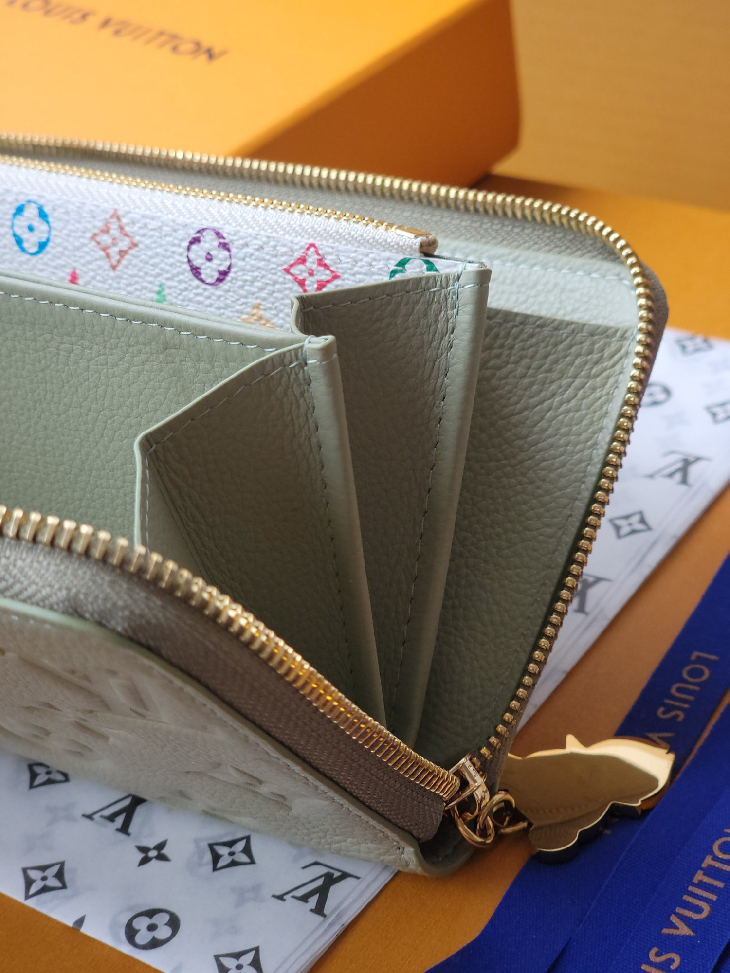 ルイ・ヴィトン「Louis Vuitton」ルイ・ヴィトン LV×TM ジッピーウォレット / 長財布