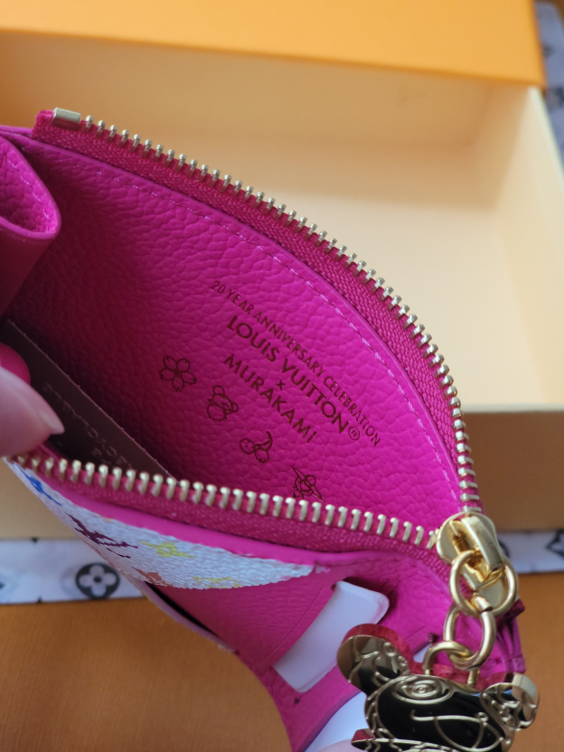 ルイ・ヴィトン「Louis Vuitton」ルイ・ヴィトン LV×TM ジッピーウォレット / 長財布