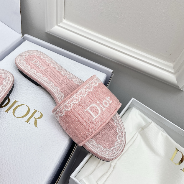 ディオール「Dior」ディオール ディオリビエラ レース×3D刺繍ミュール / スライドサンダル