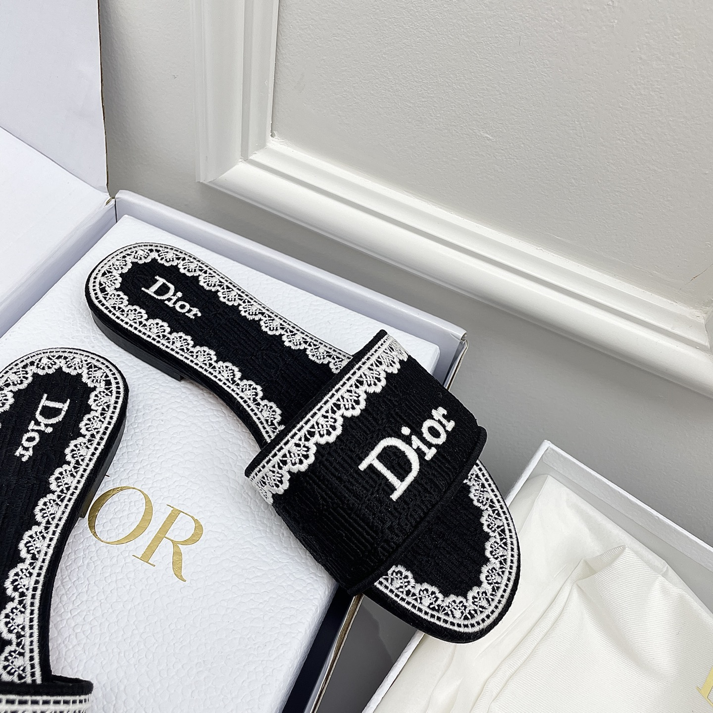 [Copy]ディオール「Dior」【今年の新商品】ディオール ディオリビエラ レース×3D刺繍ミュール / スライドサンダル