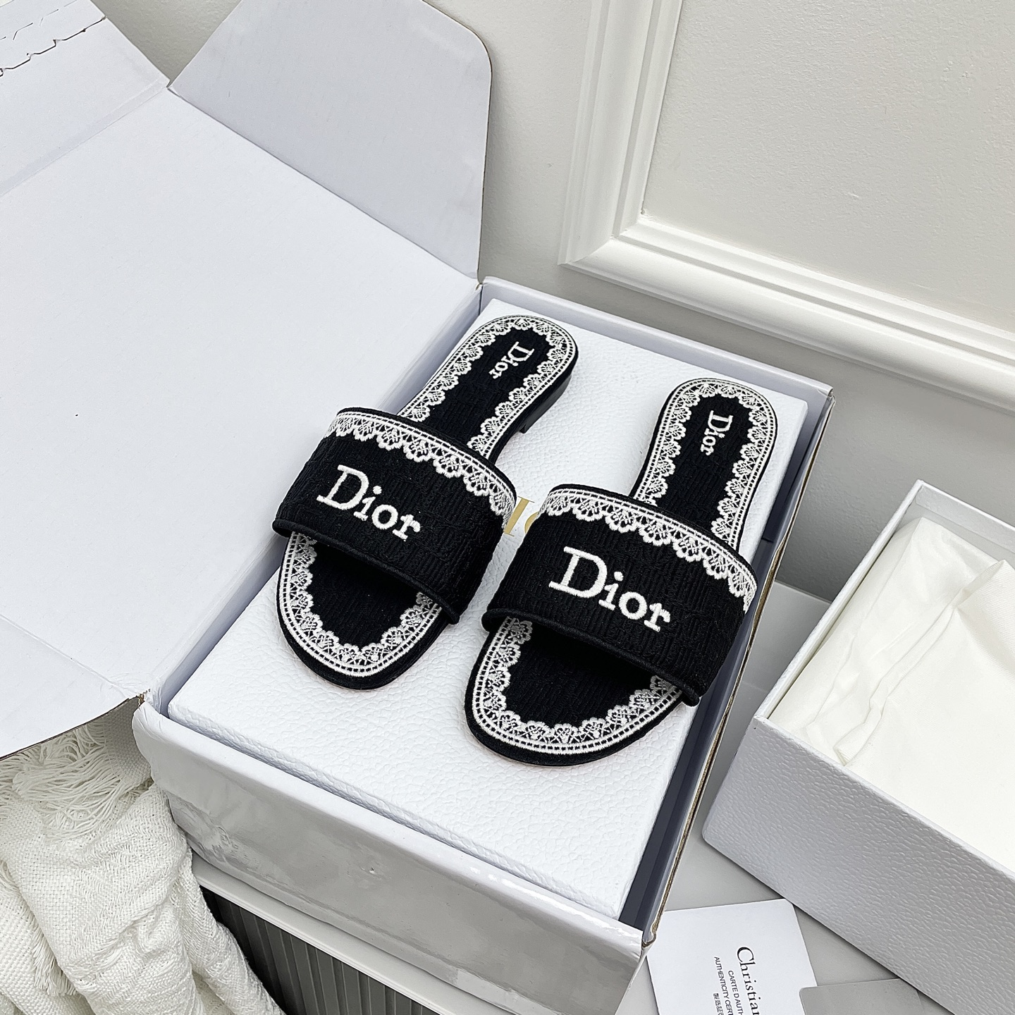 [Copy]ディオール「Dior」【今年の新商品】ディオール ディオリビエラ レース×3D刺繍ミュール / スライドサンダル