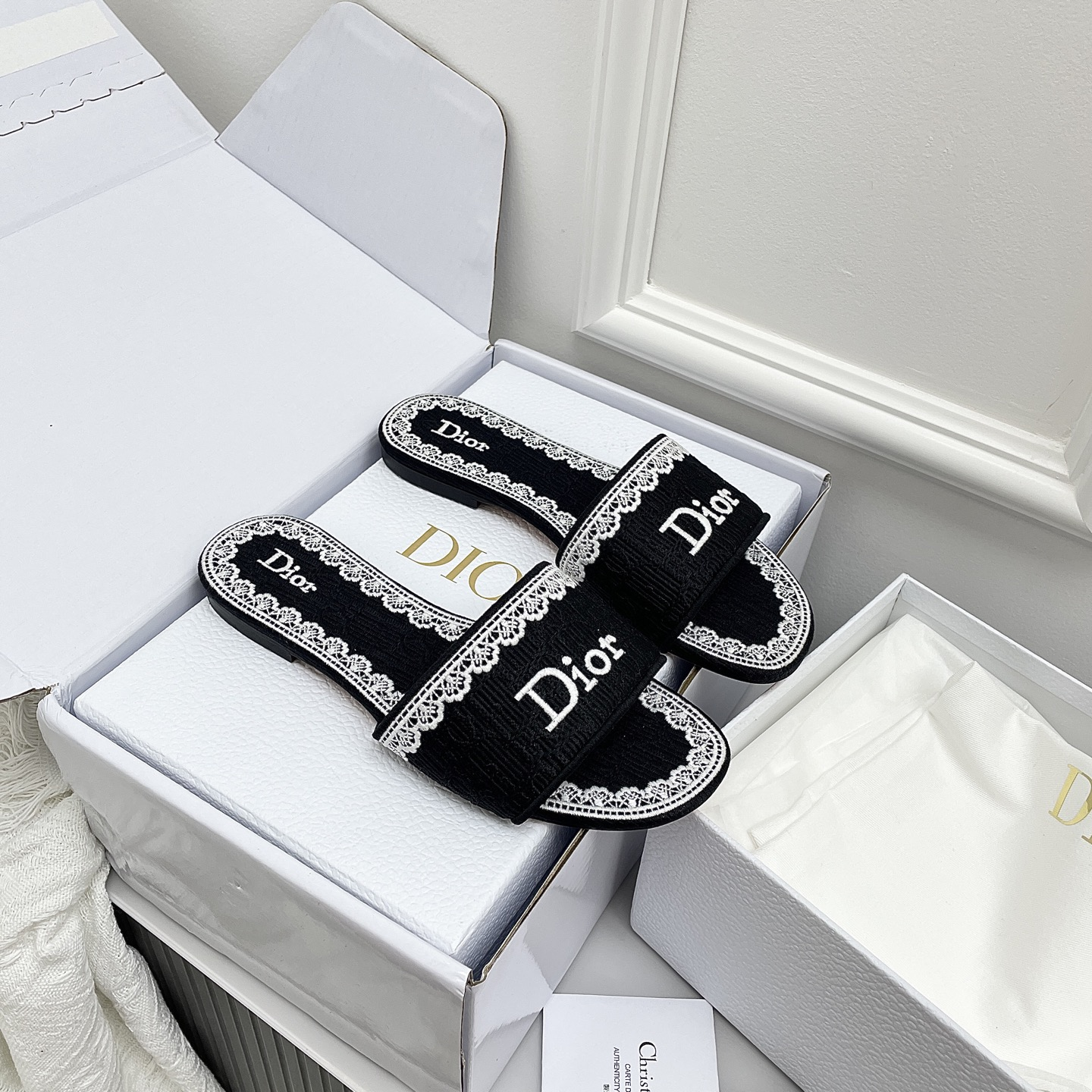 [Copy]ディオール「Dior」【今年の新商品】ディオール ディオリビエラ レース×3D刺繍ミュール / スライドサンダル