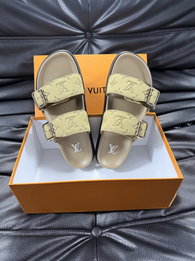 ルイ・ヴィトン「Louis Vuitton」ルイ・ヴィトン LV サンセット フラット コンフォート サンダル（モノグラムキャンバス） / スライドサンダル