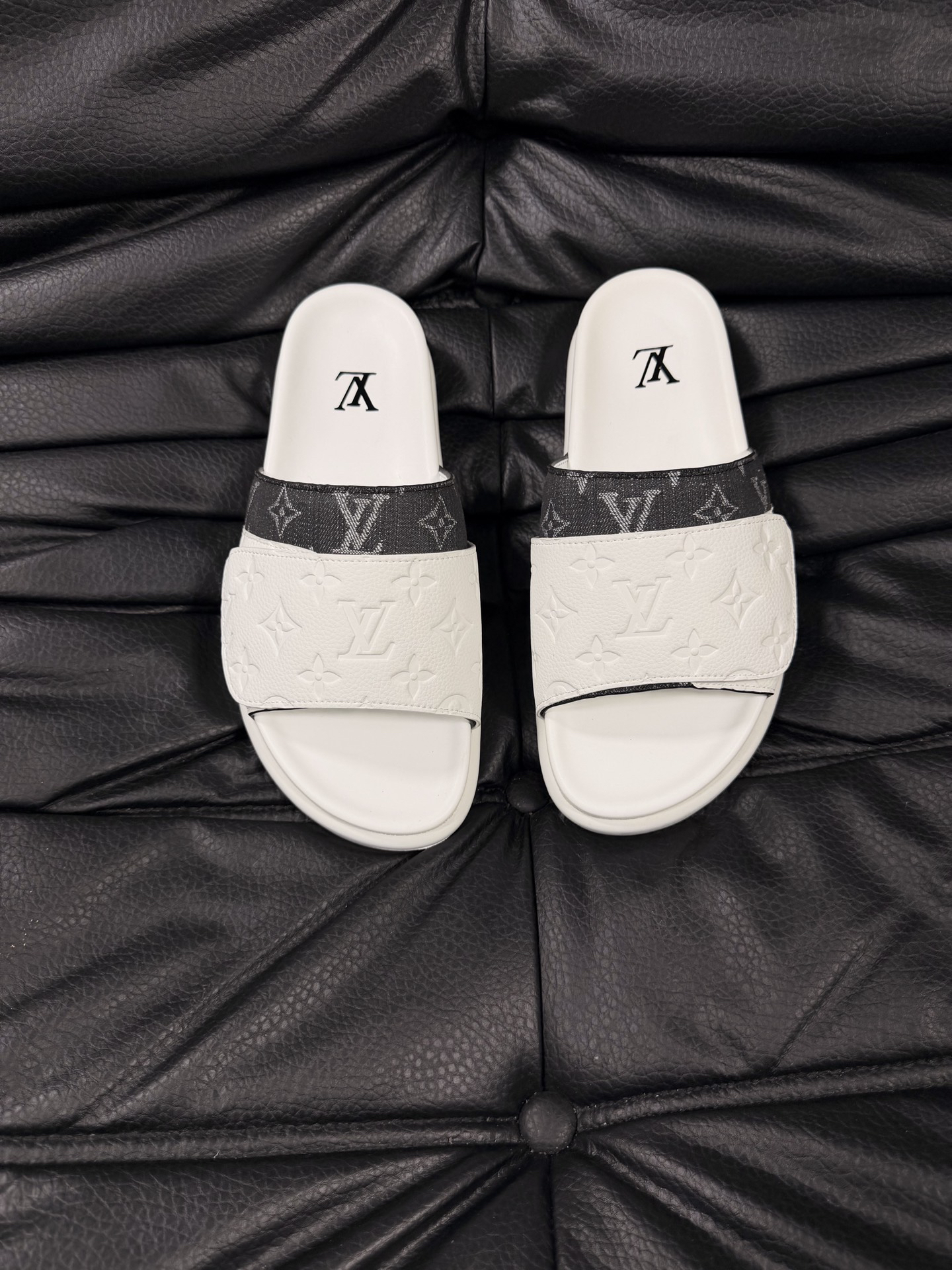 ルイ・ヴィトン「Louis Vuitton」ルイ・ヴィトン モノグラム スライドサンダル / スリッポン