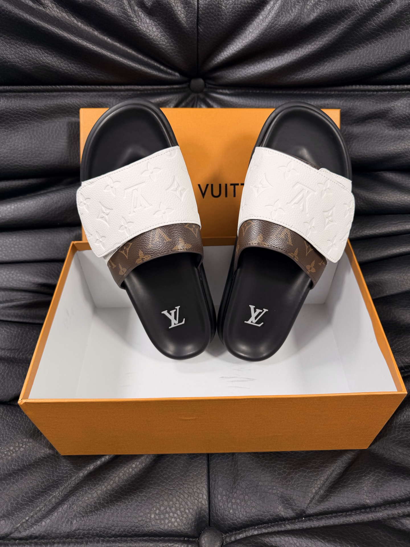 ルイ・ヴィトン「Louis Vuitton」ルイ・ヴィトン モノグラム スライドサンダル / スリッポン