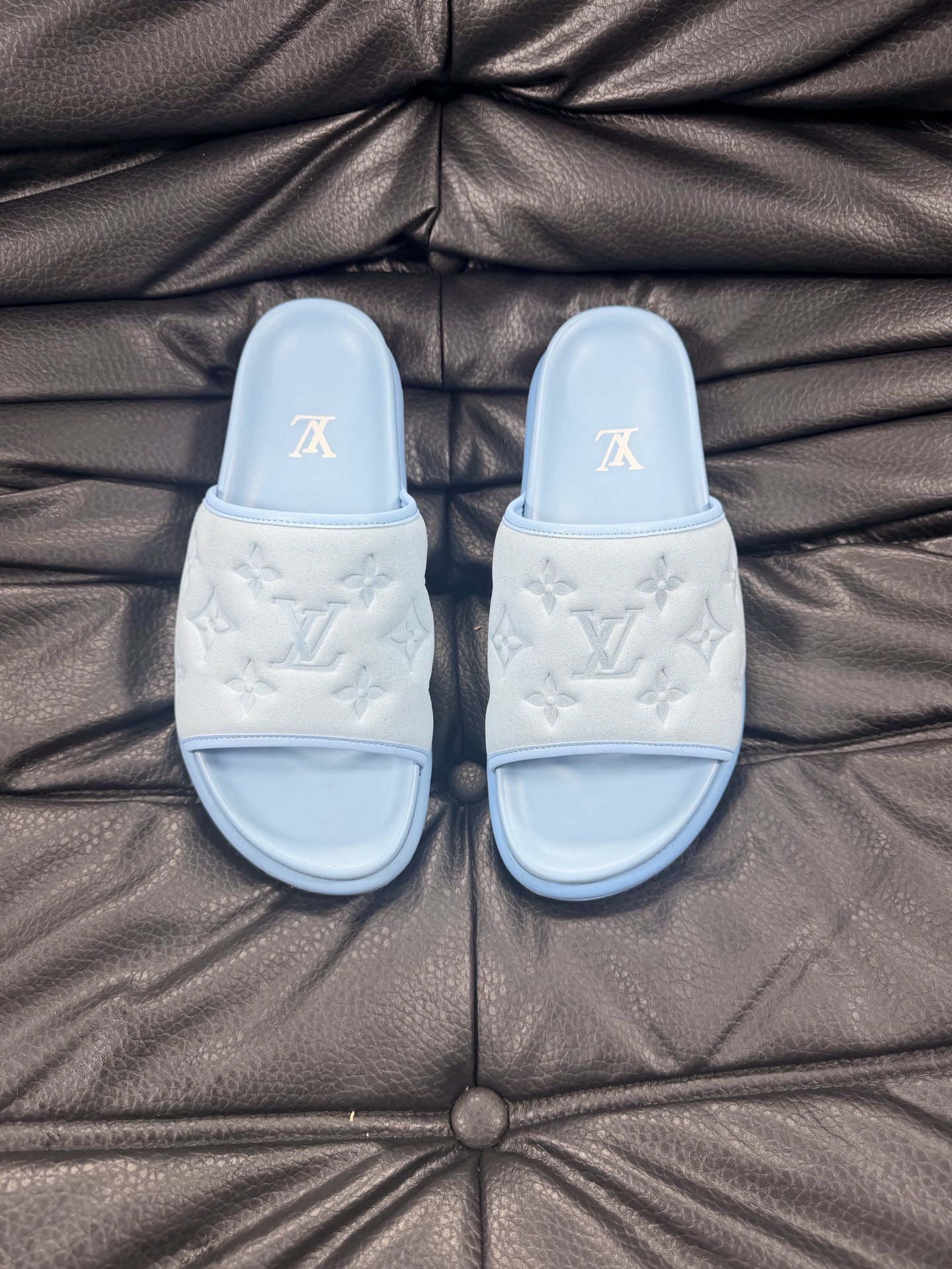 ルイ・ヴィトン「Louis Vuitton」ルイ・ヴィトン モノグラム スライドサンダル / スリッポン
