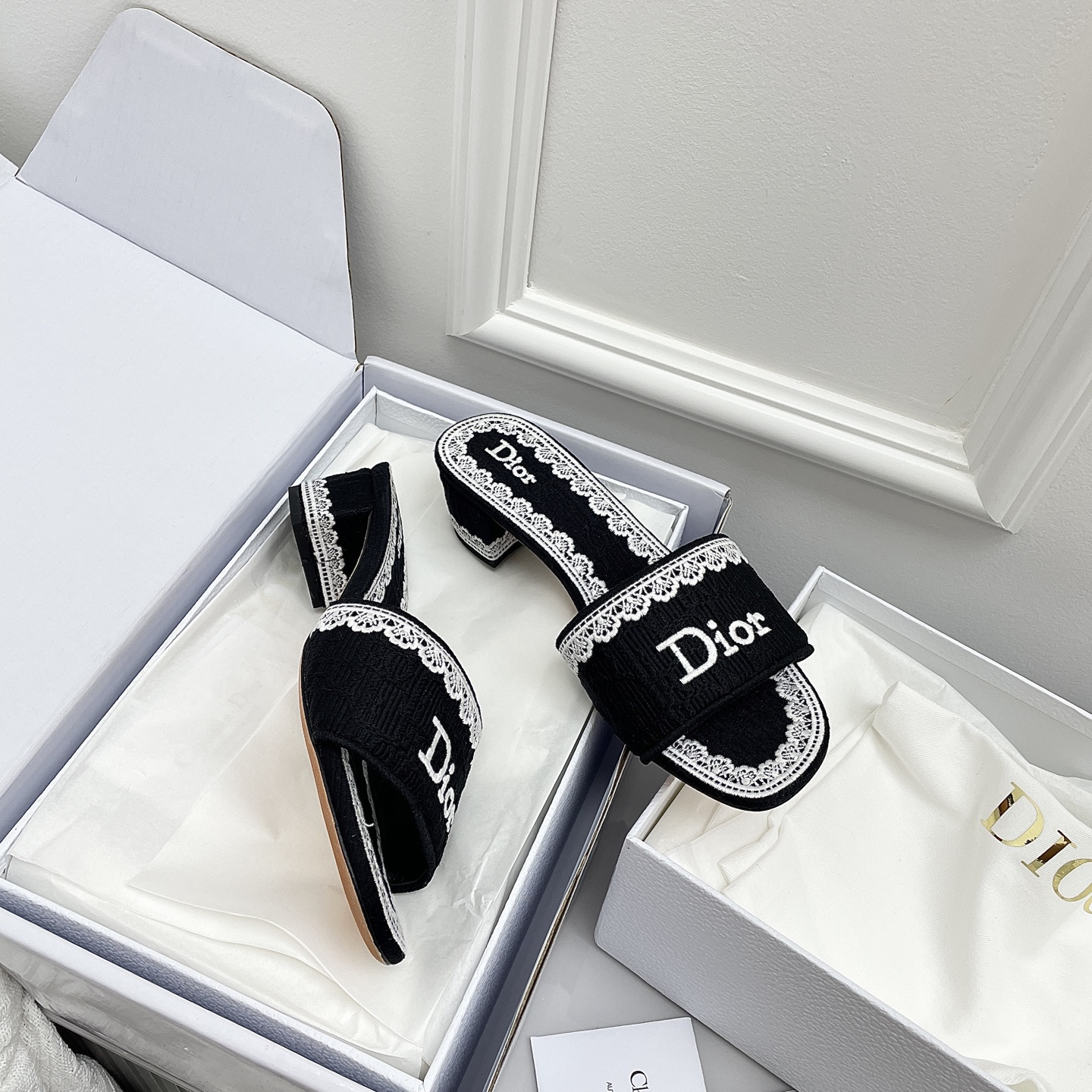 [Copy]ディオール「Dior」【今年の新商品】ディオール ディオリビエラ レース×3D刺繍ミュール / スライドサンダル