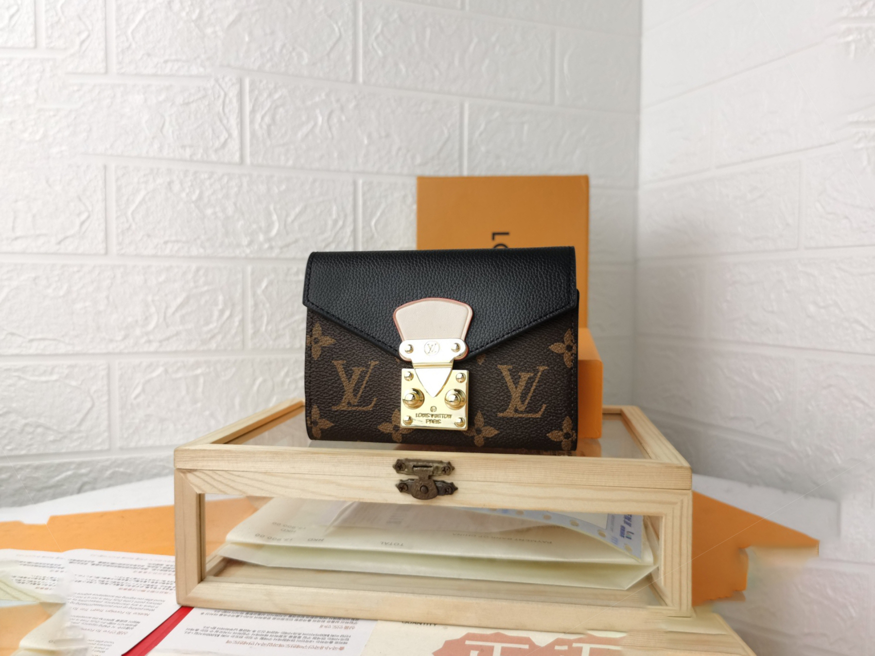 ルイ・ヴィトン(Louis Vuitton) ポルトフォイユパラス コンパクト