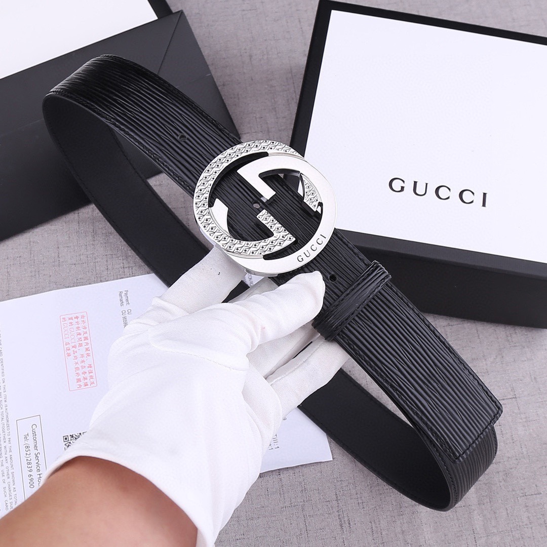 グッチ「Gucci」ウェーブレザー GGロゴ ベルト100CM