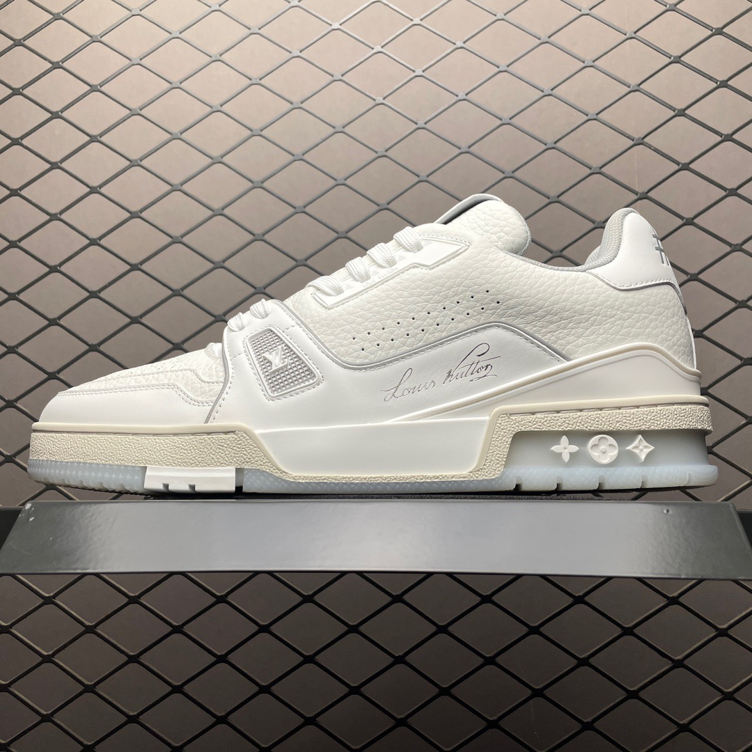 「コラボモデル」Louis Vuitton x Trainer ローカットスニーカー