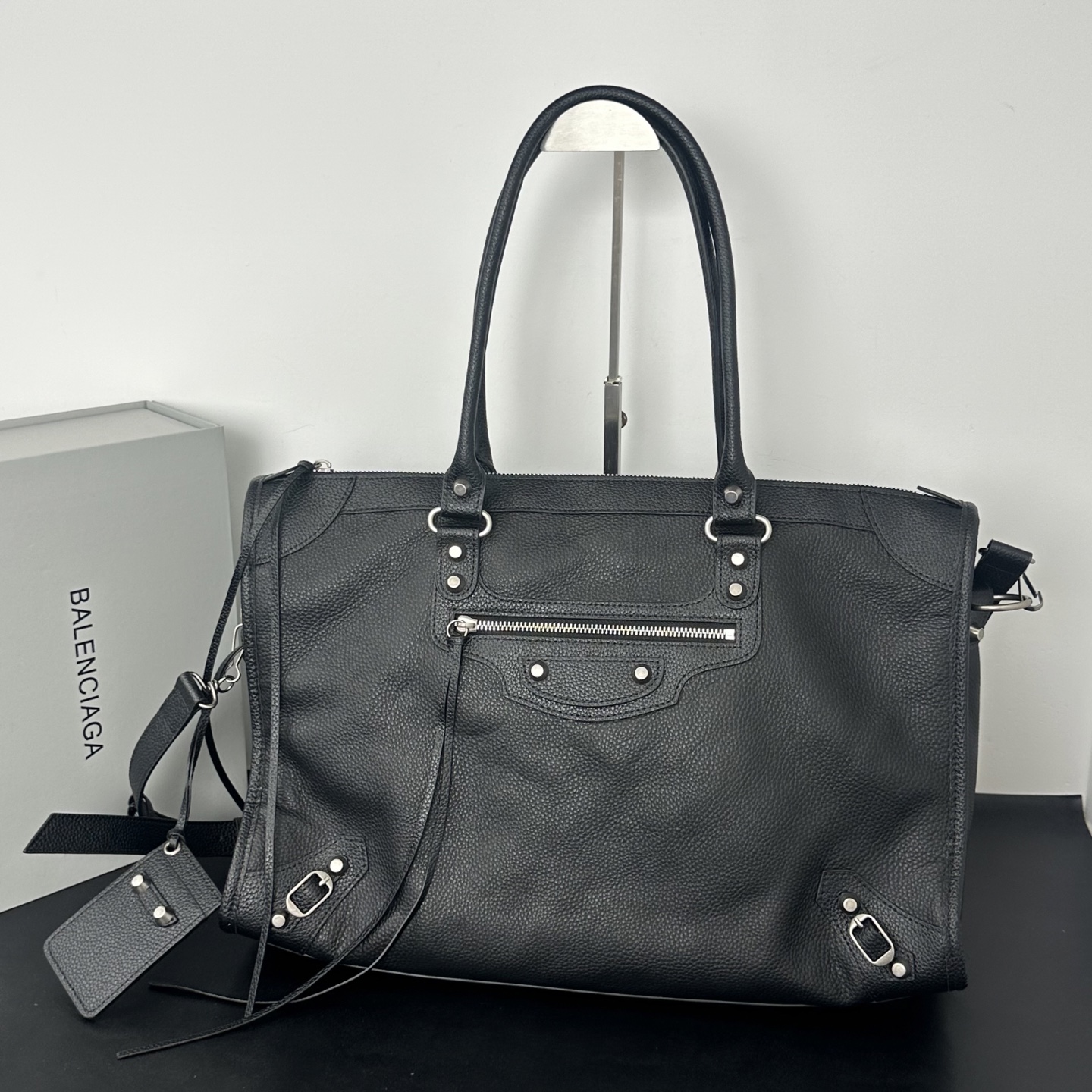 バレンシアガ「Balenciaga」バレンシアガ ル・シティ / ショルダーバッグ