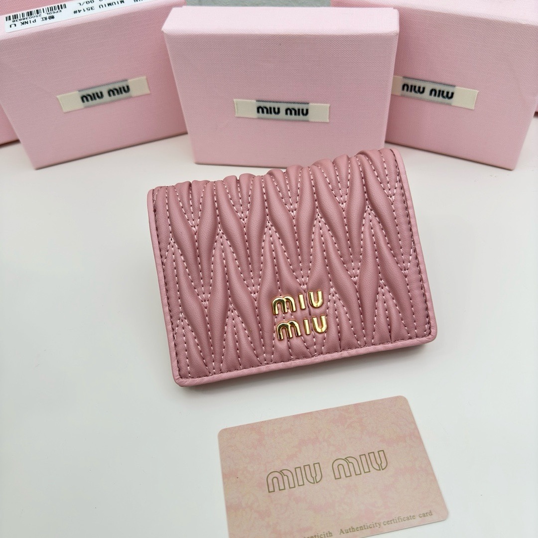ミュウミュウ「Miu Miu」ミュウミュウ ラムスキン フラップバッグ 3513 / ショルダーバッグ