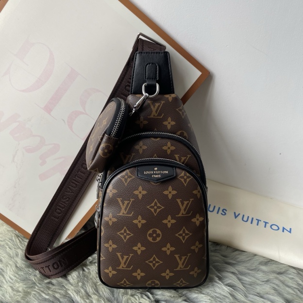 ルイ・ヴィトン「Louis Vuitton」ルイ・ヴィトン メンズ チェストバッグ / クロスボディバッグ