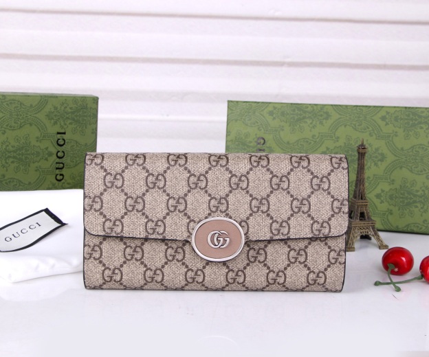 グッチ「Gucci」オフィディア GG コンチネンタルウォレット
