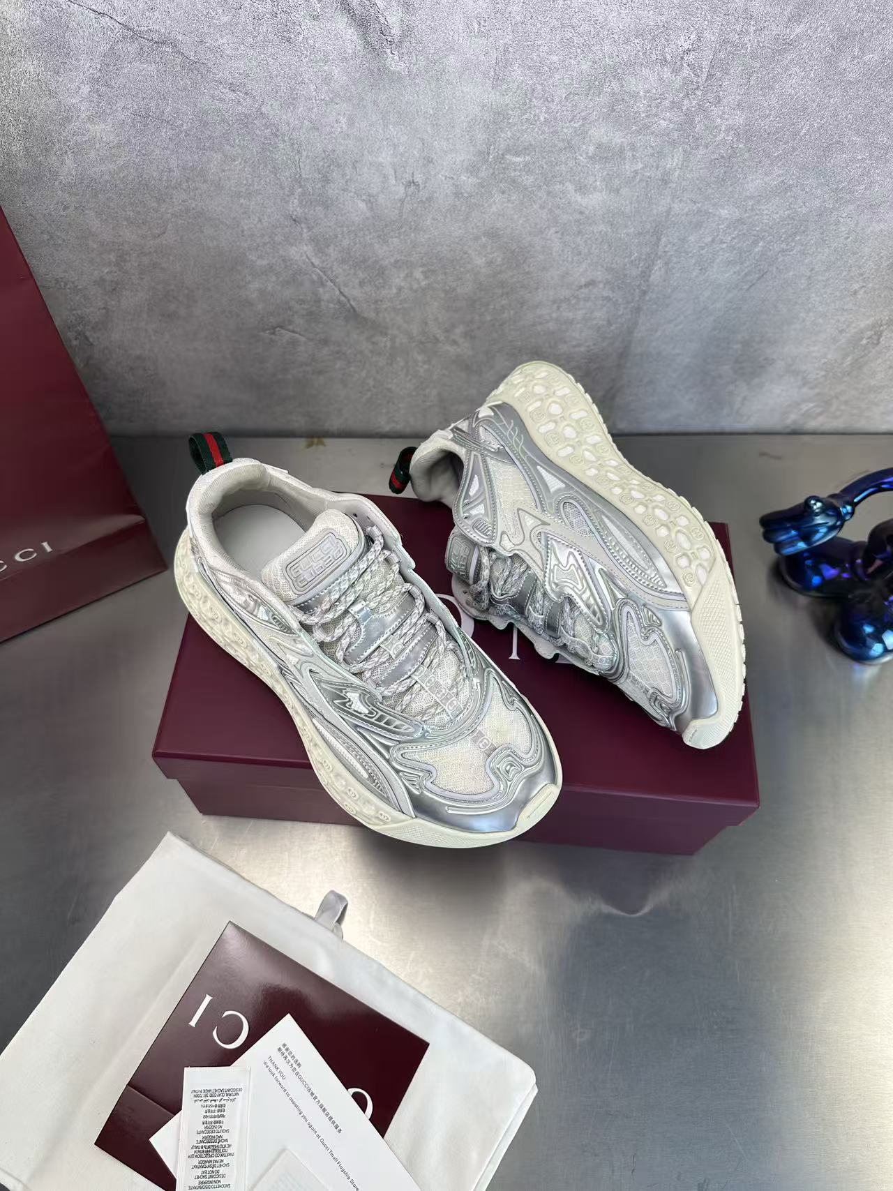 グッチ「Gucci」グッチ cub3d スニーカー / メンズレザースニーカー