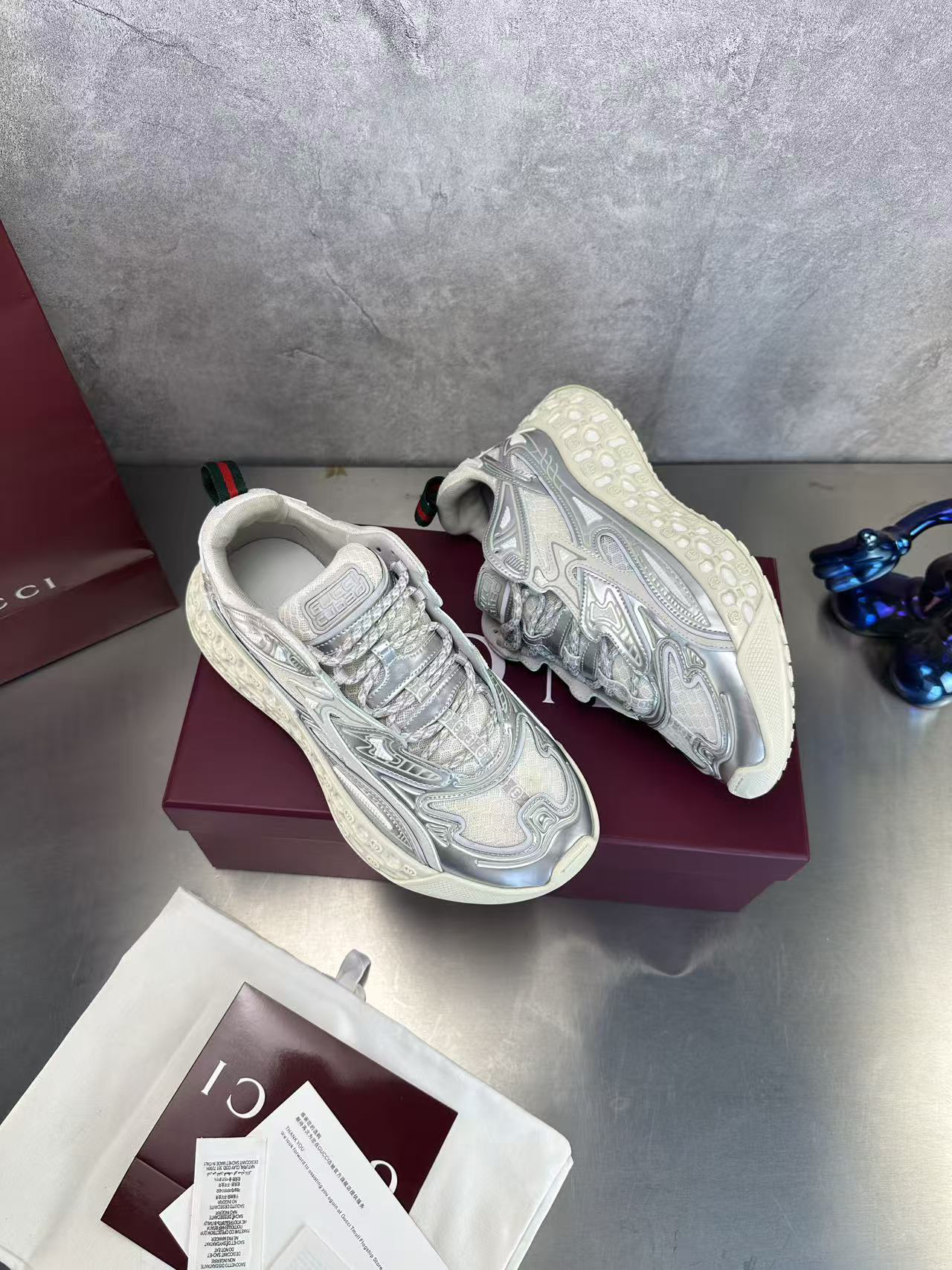 グッチ「Gucci」グッチ cub3d スニーカー / メンズレザースニーカー