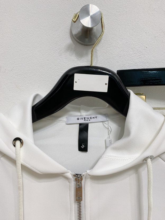 ジバンシィ「Givenchy」 秋冬 メンズ カジュアルスポーツセット