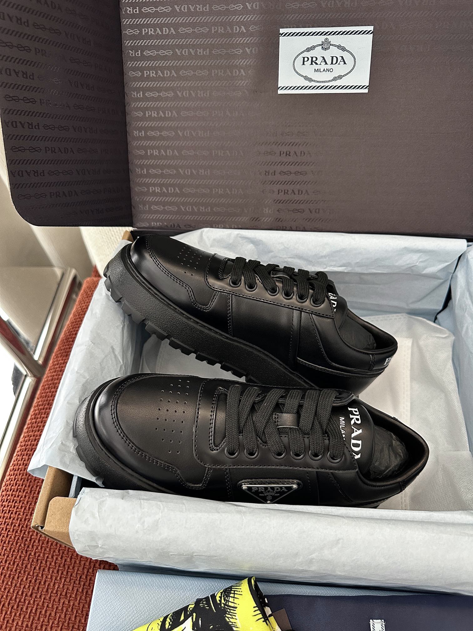 プラダ［Prada］America's Cup レザースニーカー
