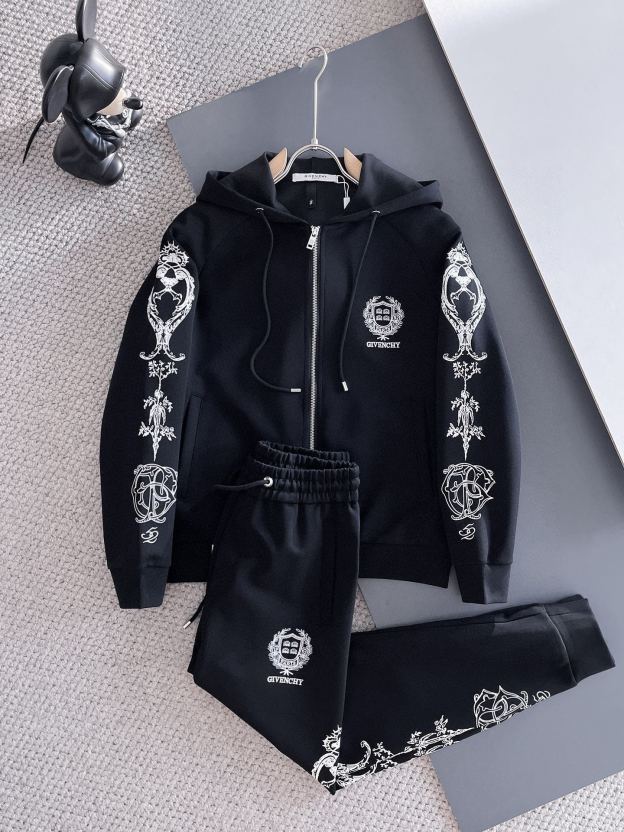 ジバンシィ「Givenchy」 秋冬 メンズ カジュアルスポーツセット