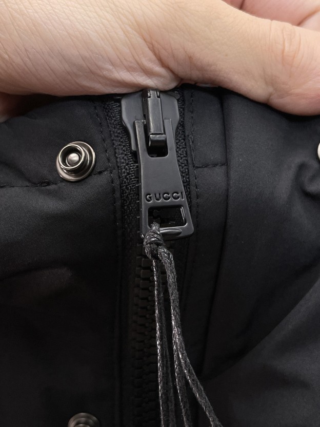 グッチ「Gucci」秋冬ラペル付きダウンジャケット