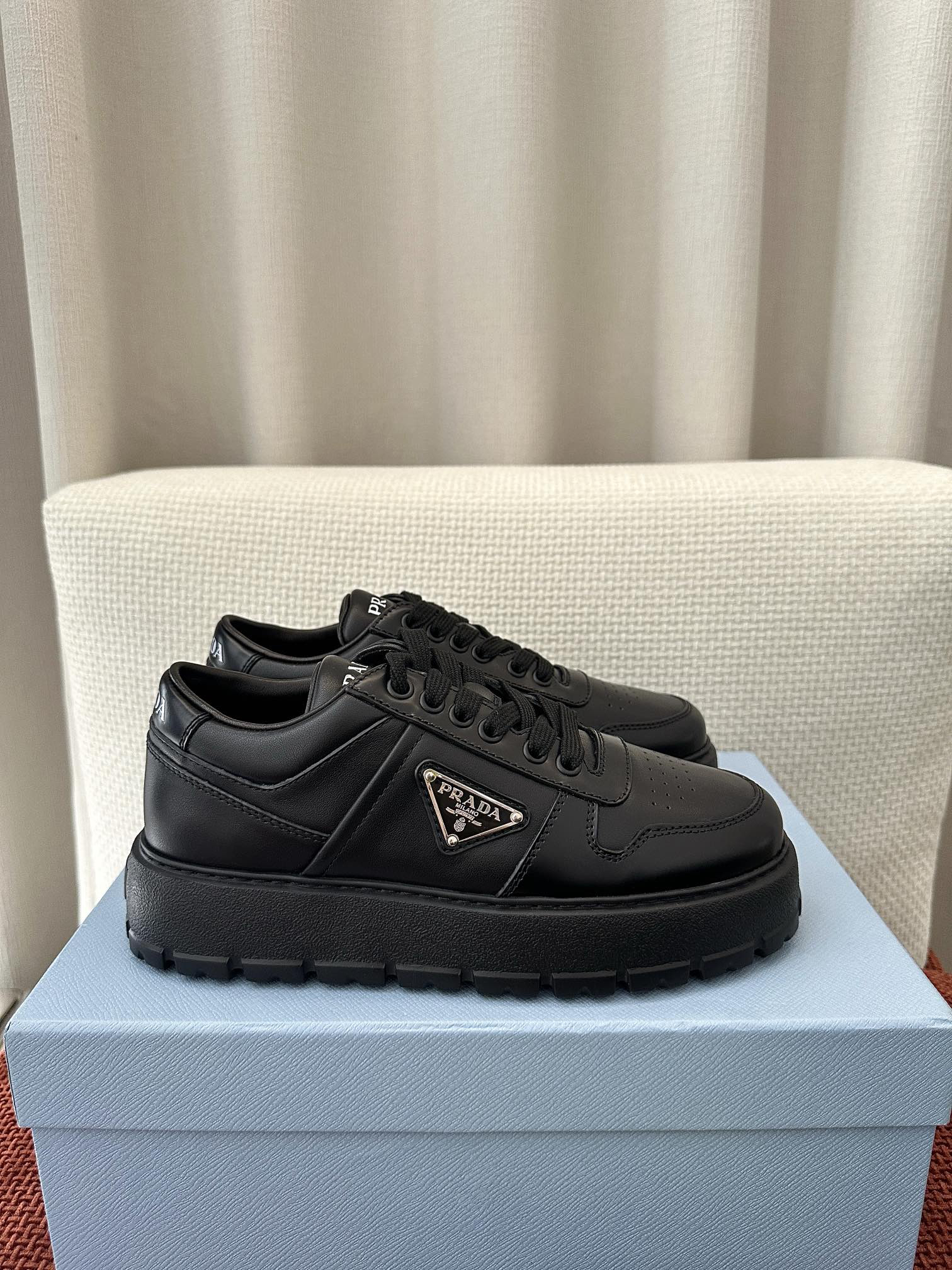 プラダ［Prada］America's Cup レザースニーカー