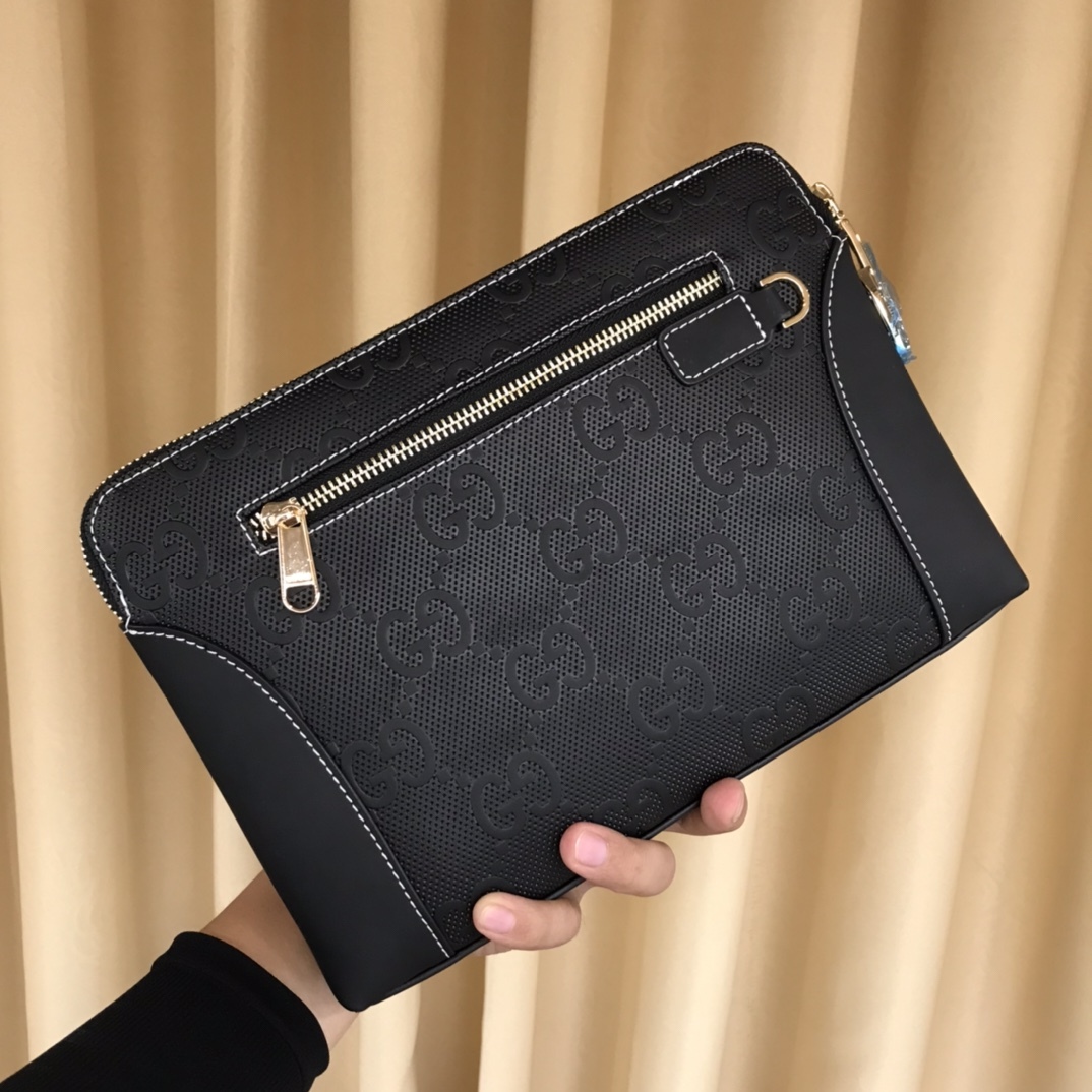 グッチ「Gucci」プレミアム ロック付き レザー ポシェット