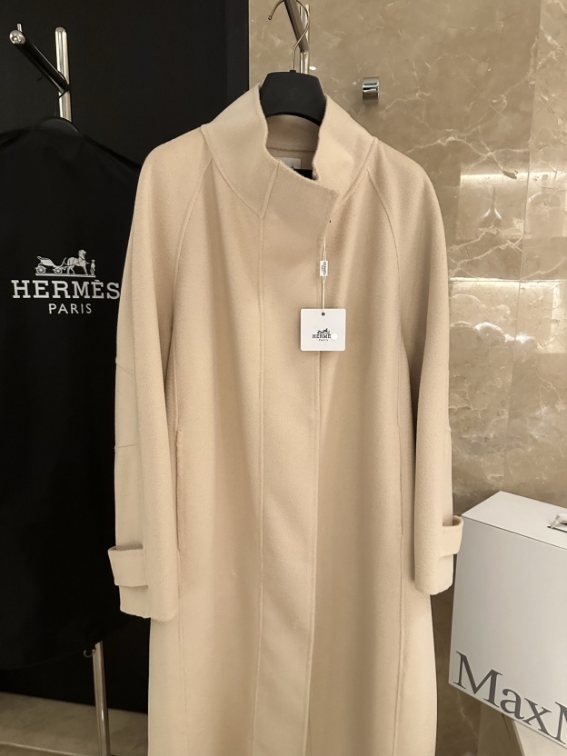 エルメス「Hermès」ラグジュアリーカシミアコート