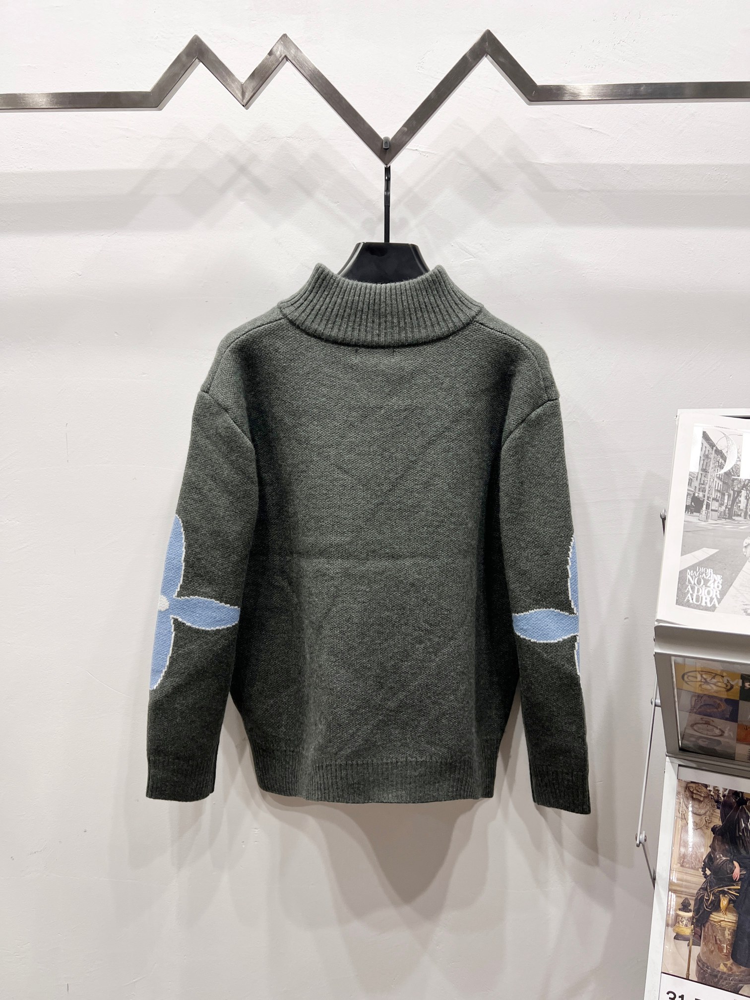 ルイ・ヴィトン「Louis Vuitton」クラシックジャージー編みウールプルオーバータートルネックセーター