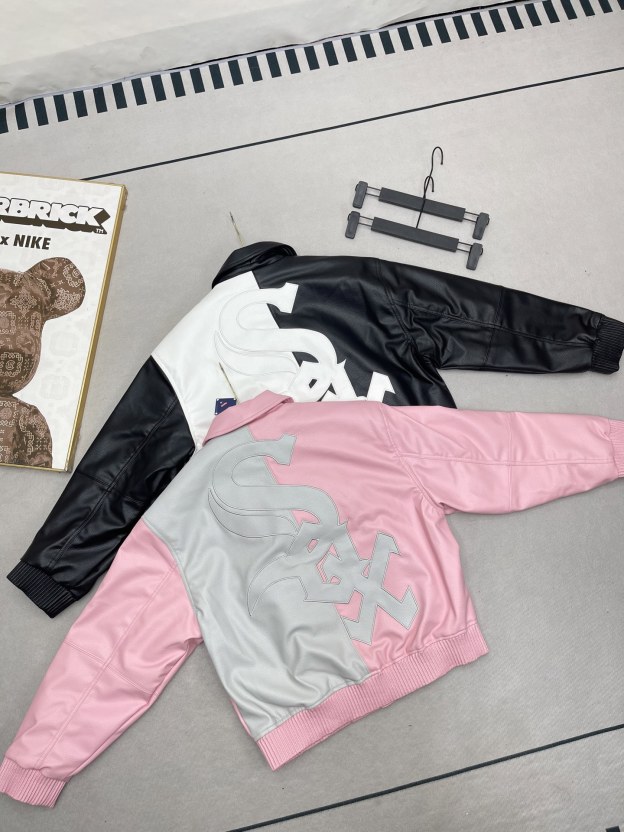 シュプリーム「Supreme x Chicago White Sox」コラボレーション レザージャケット