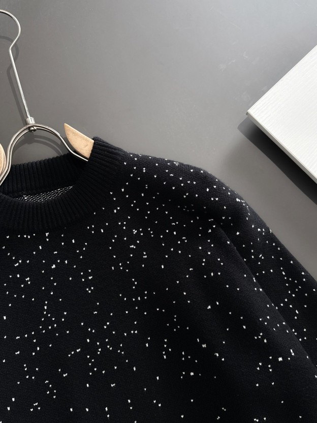 ディオール「Dior」秋冬新作ニットクルーネックセーター