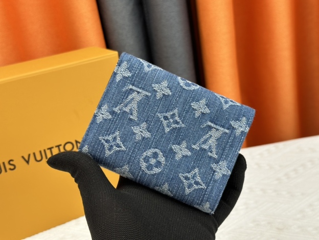 ルイ・ヴィトン ポルトフォイユ･ヴィクトリーヌ ウォレット