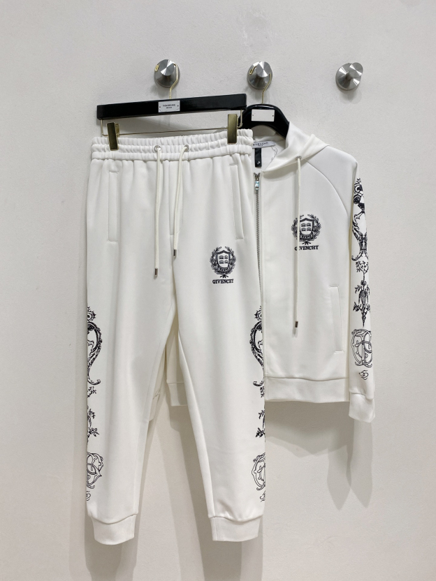 ジバンシィ「Givenchy」 秋冬 メンズ カジュアルスポーツセット