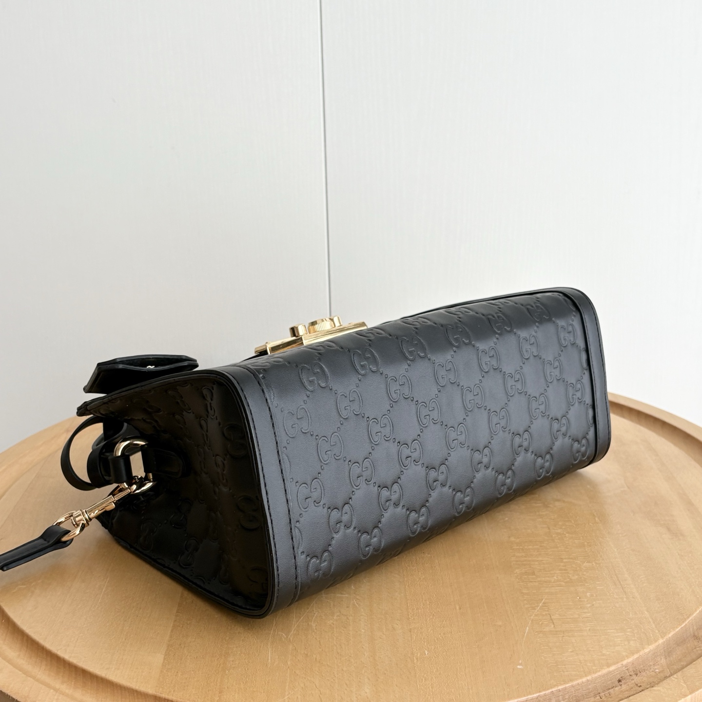 グッチ「Gucci」グッチ パドロック ミディアム トップハンドルバッグ / ハンドバッグ