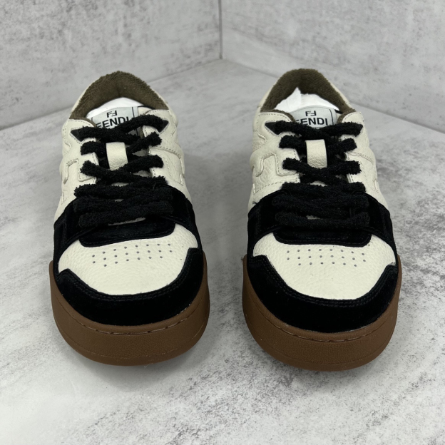 フェンディ「Fendi」フェンディ マッチ スニーカー / ユニセックスレザースニーカー