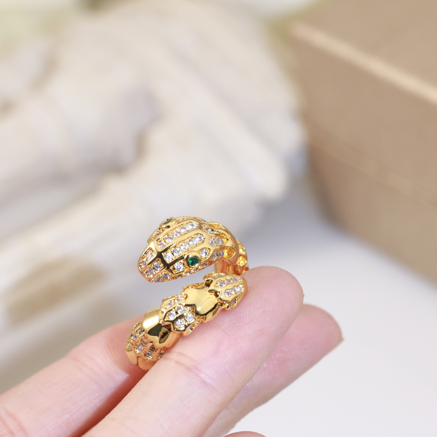 ブルガリ「Bvlgari」エレガントなリングコレクション