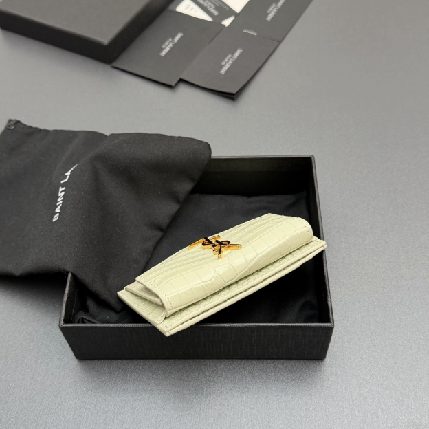 2026サンローラン「Saint Laurent UPTOWN フラップ カードケース