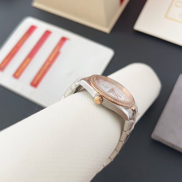 オメガ「Omega」アクアテラ 34mm マスタークロノメーター