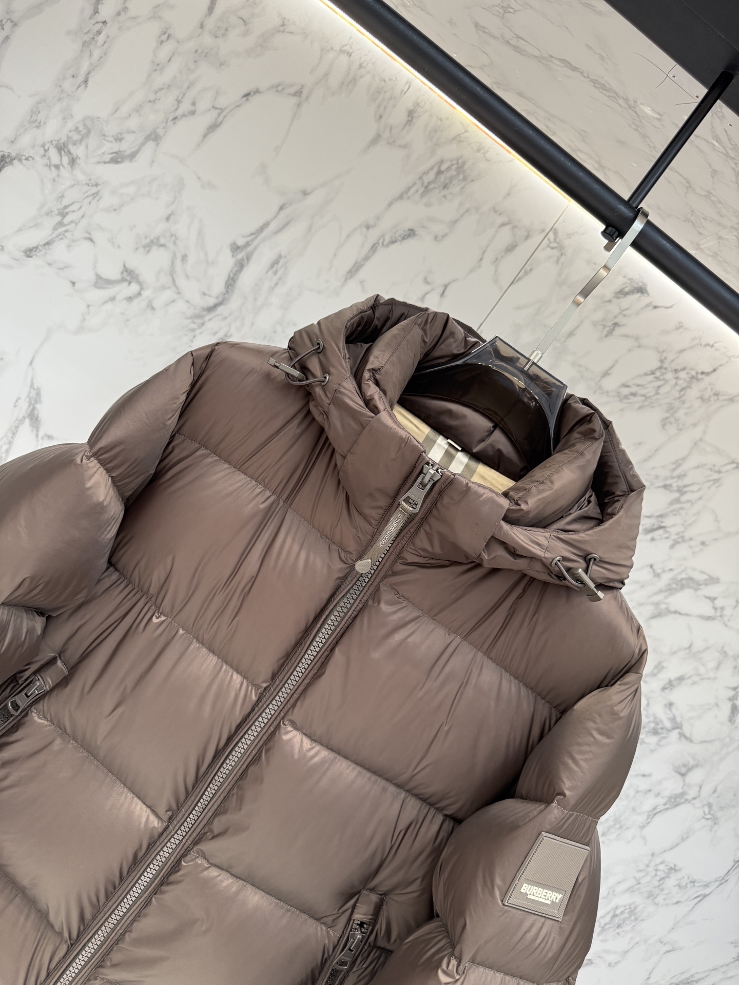 バーバリー「Burberry」秋冬ファッションフード付きダウンジャケット