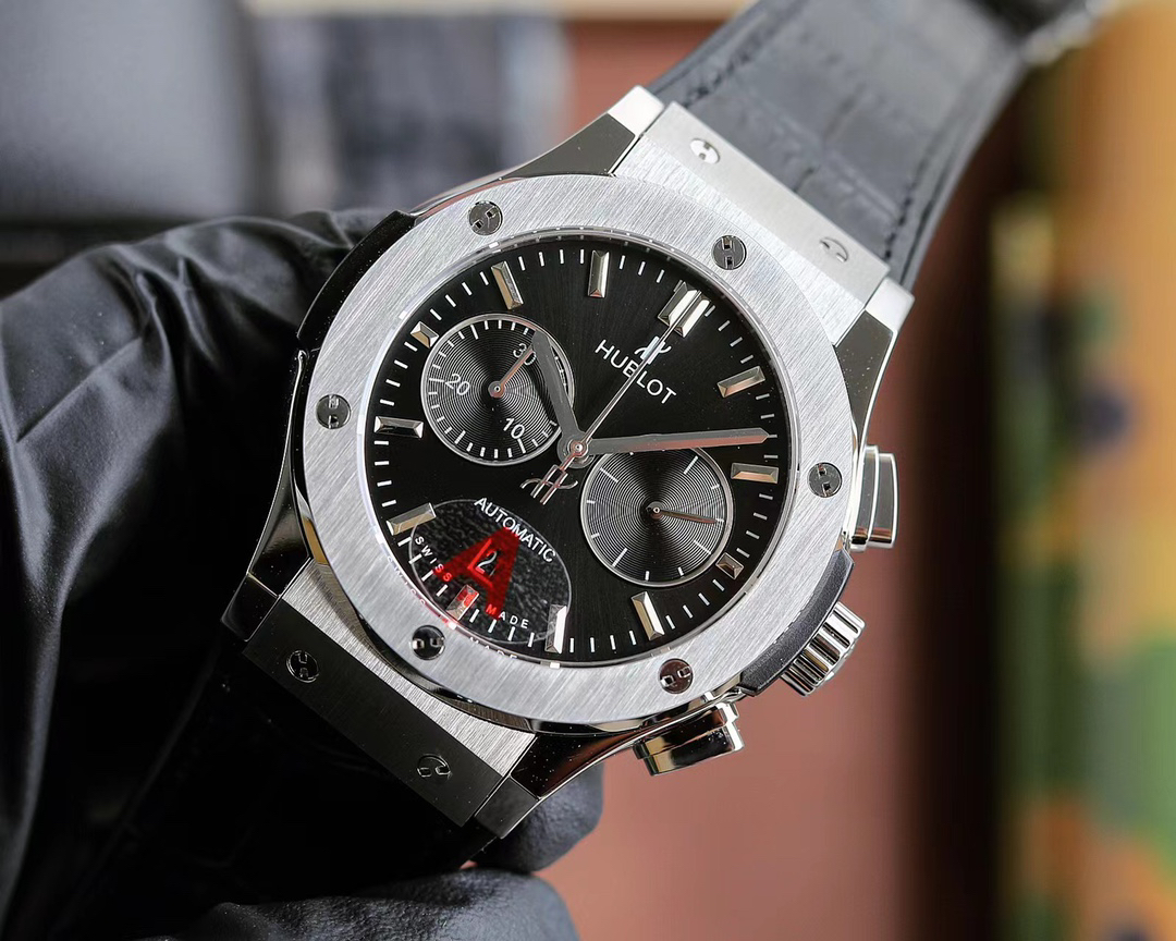 ウブロ「Hublot」クラシック フュージョン クロノグラフ ウォッチ 45mm
