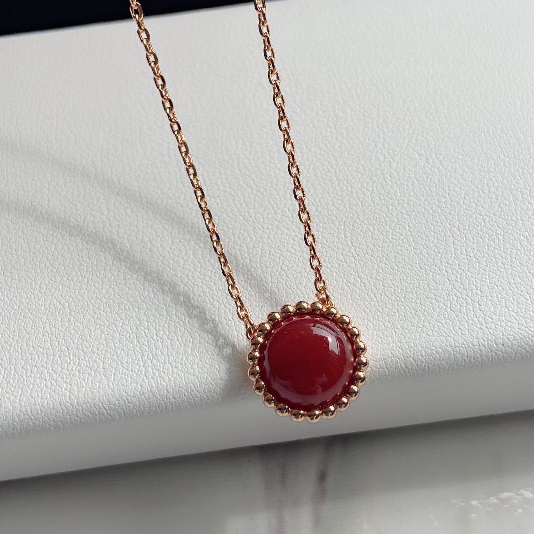 ヴァン クリーフ＆アーペル「Van Cleef & Arpels」 Perlée Couleurs ロングネックレス42cm