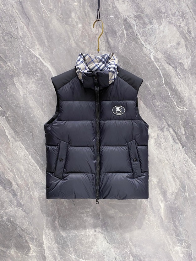 バーバリー「Burberry」秋冬着脱式袖＆フード付きダウンジャケット