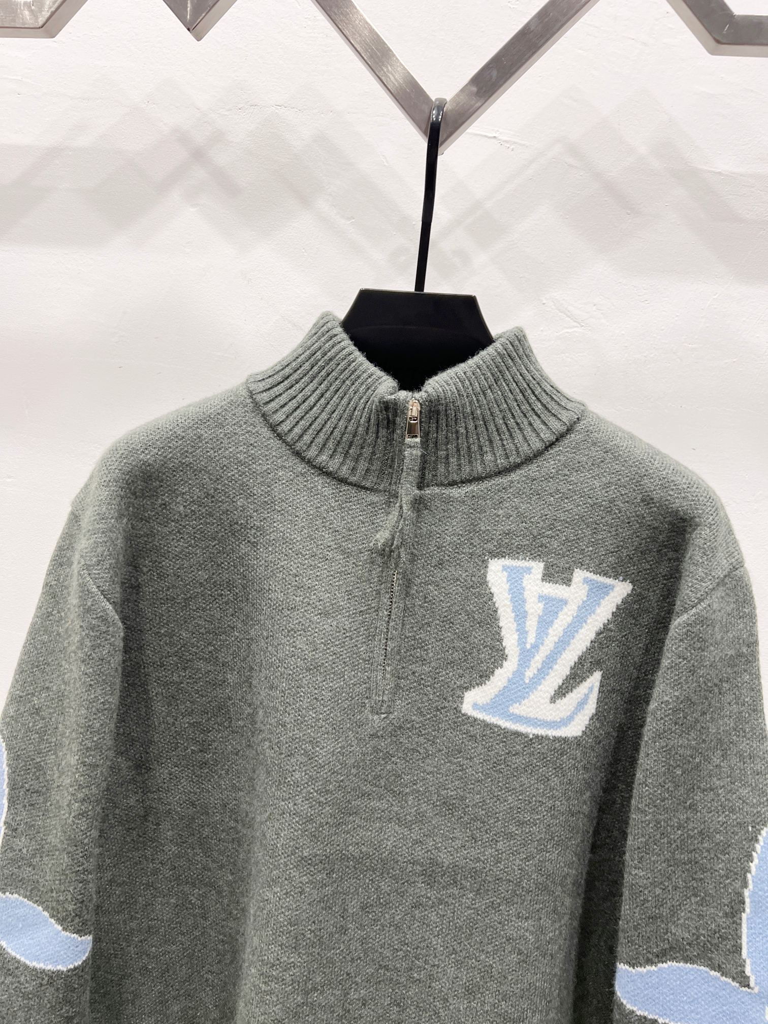 ルイ・ヴィトン「Louis Vuitton」クラシックジャージー編みウールプルオーバータートルネックセーター